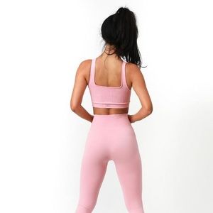 SET ACTIVE box bra and leggings!!